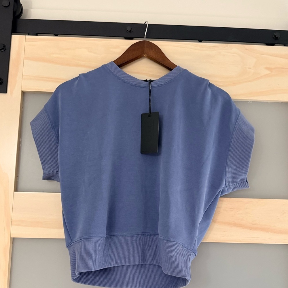 Gibsonlook Soft Cloud Scuba Luxe Short Sleeve Sweatshirt Top Blue NWT Small